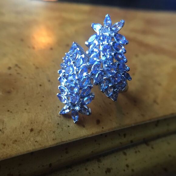 Natural Tanzanite Sterling Silver Bypass Ring Size 7 - Picture 5 of 10